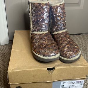 Classic Short Sparkle UGGS